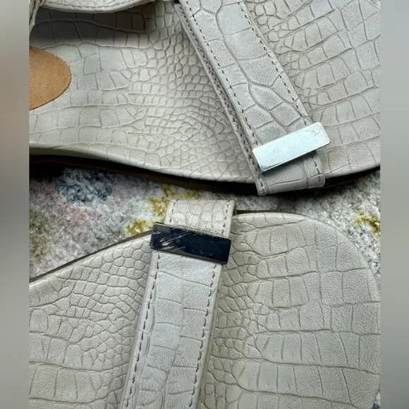Yellow Box Weston Beige Adjustable Sandals Size 6 - Picture 11 of 11